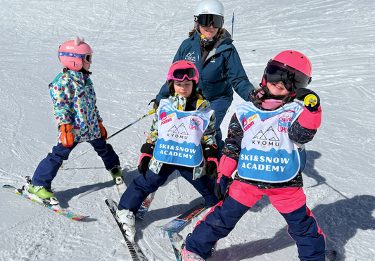 3. CURSILLO ESQUÍ PREMIUM FIN DE SEMANA 3 HORAS (máx. 3 alumnos)